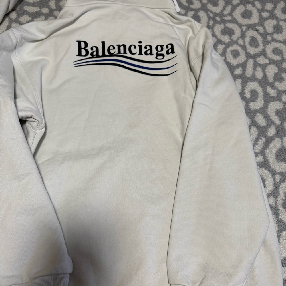 Balenciaga Off White Sweatpants and Hoodie - Picture 8 of 10